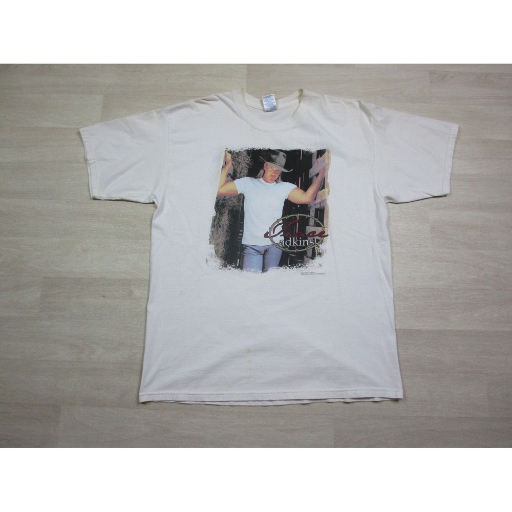 VTG Trace Adkins Band T Shirt Mens (XL) 2004 Tour Autographed on Butt Country